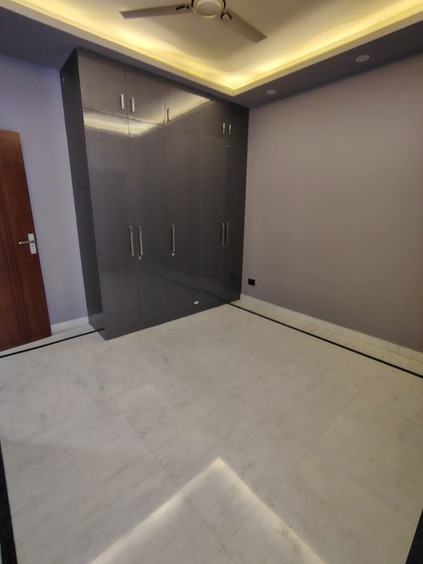 3 BHK Builder Floor For Sale in Chittaranjan Park