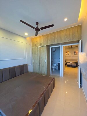 Room in 2 BHK Apartment at Pyramid Urban Homes 3, Sector 67a – for Rent