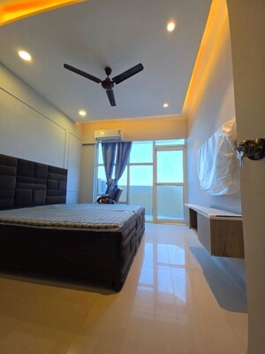 2 BHK Apartment For Rent in Pyramid Urban Homes 3, Sector 67a