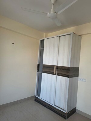 Room in 2 BHK Apartment at Shree Vardhman Mantra, Sector 67 – for Rent