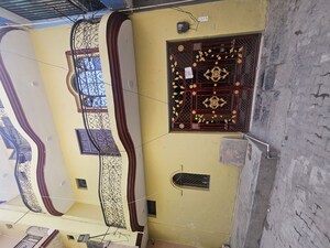 Furnished Amenities in 3 BHK Independent House at Laxman Vihar – for Sale