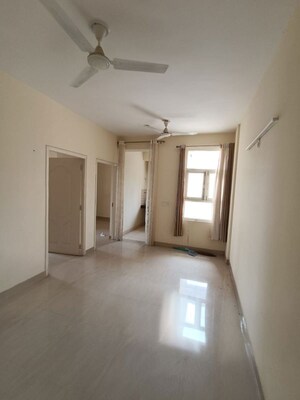 2 BHK Apartment For Rent in Shree Vardhman Mantra, Sector 67