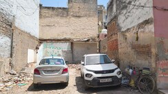Plot For Sale in Subhash Nagar