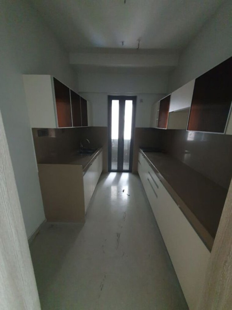 Kitchen, rustomjee-bandstand-cama 3 Bedroom 1200 Sq.Ft. Apartment In Bandra West Mumbai 10338158