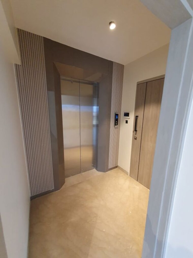 Room, rustomjee-bandstand-cama 3 Bedroom 1200 Sq.Ft. Apartment In Bandra West Mumbai 10338158
