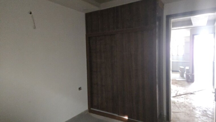 Room, jyoti park 3 Bedroom 106 Sq.Yd. Independent House In Jyoti Park Gurgaon 10341661