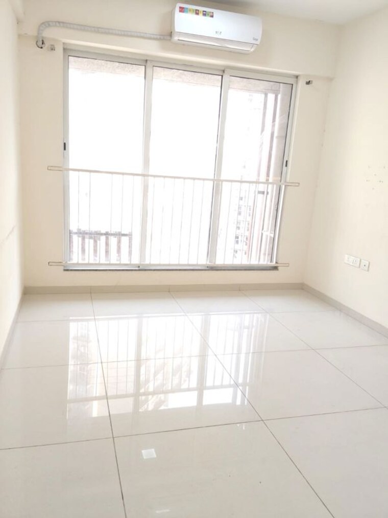 Room, godrej-nest-kandivali 1 Bedroom 400 Sq.Ft. Apartment In Kandivali East Mumbai 10341730