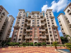 2 BHK + Extra Room Apartment For Rent in Brahma Emerald County