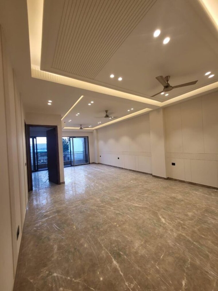 Room, greater kailash i 3 Bedroom 208 Sq.Ft. Builder Floor In Greater Kailash I Delhi 10341762