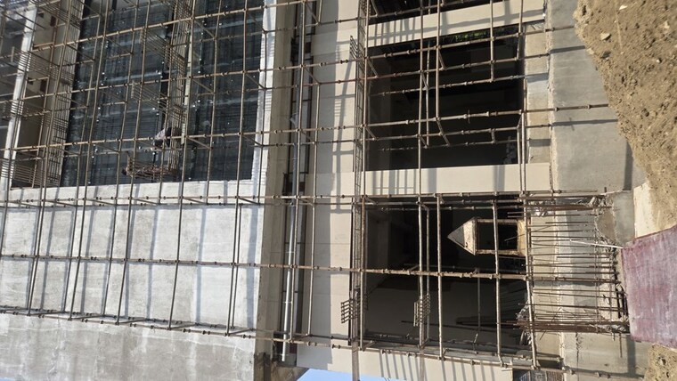 Exterior View, gygy-fiveo Commercial Shop 200 Sq.Ft. In Sector 50 Noida 10341793