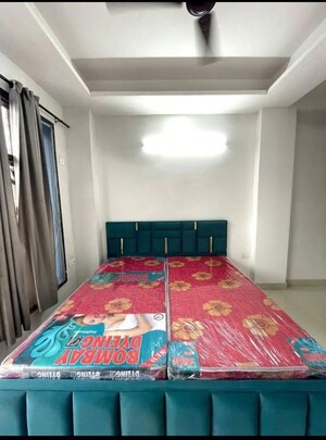 Bedroom in 1 BHK Builder Floor at Palm Residency Chhatarpur, Chattarpur – for Rent