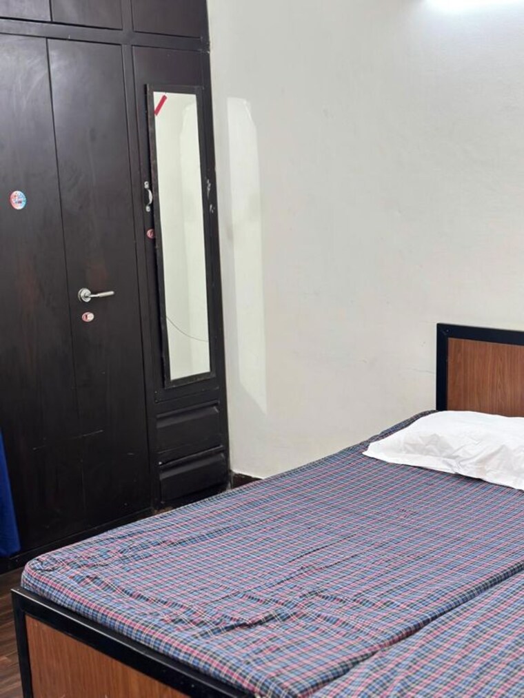 Bedroom, jaypee-greens-kosmos 3 Bedroom 1250 Sq.Ft. Apartment In Sector 134 Noida 10341840