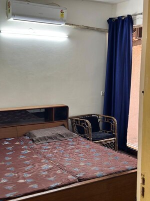 Bedroom in 3 BHK Apartment at Jaypee Greens Kosmos, Sector 134 – for Rent