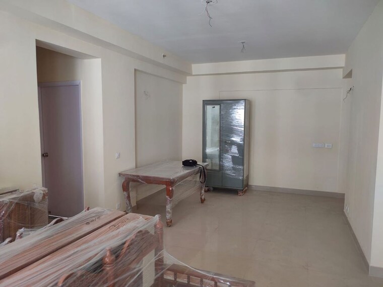 Living Room, jaypee-kensington-park-apartments 3.5 Bedroom 1640 Sq.Ft. Apartment In Sector 133 Noida 10341874