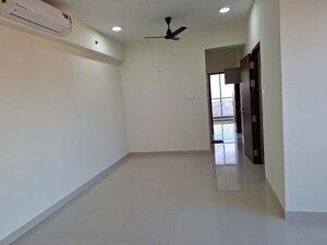 Room in 3 BHK Apartment at Je And Vee Om Trimurti, Malad East – for Sale