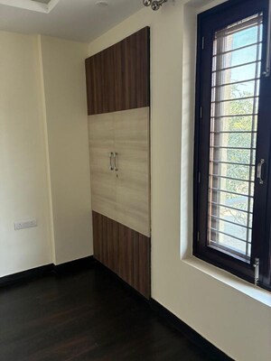 Room in 2 BHK Builder Floor at Saini – for Rent