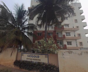  Apartment For Sale in Hosathota