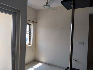 Room in  Apartment at Kr Puram – for Sale