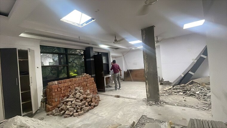 Living Room, kalkaji Commercial Office Space 180 Sq.Yd. In Kalkaji Delhi 10340503