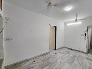 Room in 1 RK Apartment at Muchkund Reasidency, Vasant Vihar – for Sale