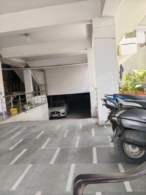 Room in  Apartment at Kavi Nagar – for Sale