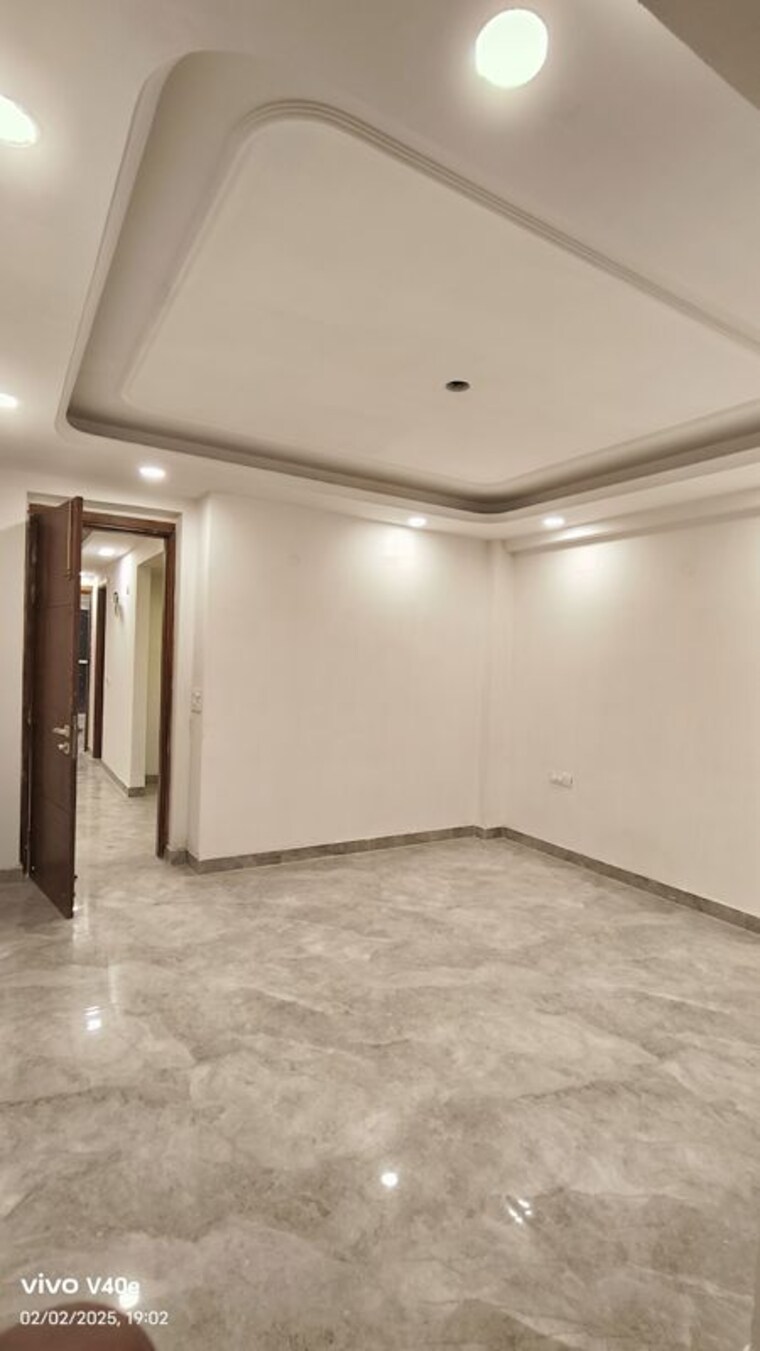 Room, vasant kunj 3 Bedroom 1450 Sq.Ft. Builder Floor In Vasant Kunj Delhi 9950114