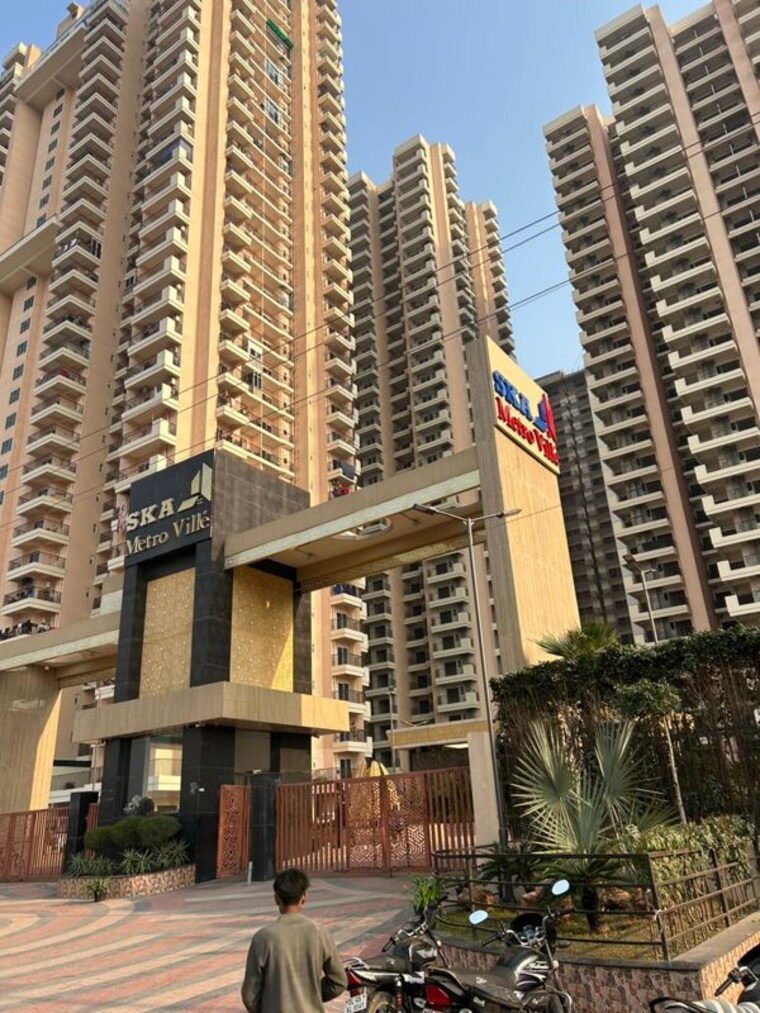 Exterior View, ska-metro-ville 2 Bedroom 920 Sq.Ft. Apartment In Eta Ii Greater Noida Greater Noida 10342080