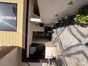  Builder Floor – Exterior View View at Sector 40 - for Sale