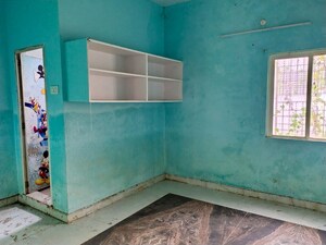 Room in 1.5 BHK Independent House at Vijayawada One Town – for Sale