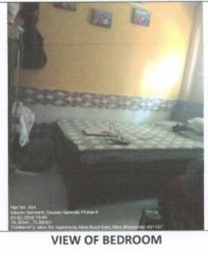 Room in  Apartment at Mira Road East – for Sale