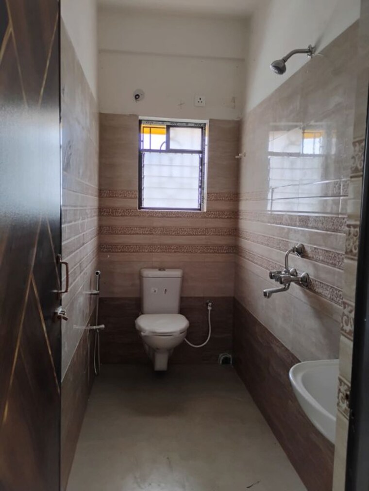 Bathroom, nayabad 3 Bedroom 1183 Sq.Ft. Builder Floor In Nayabad Kolkata 10325371