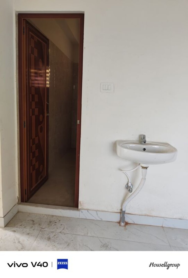 Bathroom, nayabad 2 Bedroom 972 Sq.Ft. Builder Floor In Nayabad Kolkata 10322452