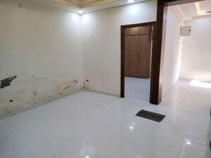 Room in  Independent House at Dwarkamai Nagar – for Sale
