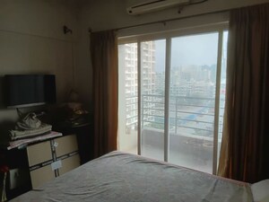 Room in 2 BHK Apartment at Adi Siddhashila W Bizz, Tathawade – for Rent