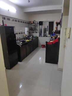 2 BHK Apartment For Sale in GK Rose Icon