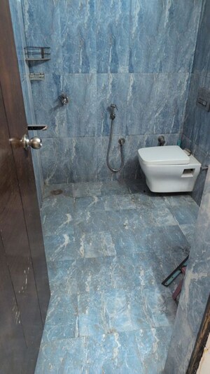 Bathroom in 4 BHK Apartment at Jan Vikas CGHS, Sector 19 Dwarka – for Rent