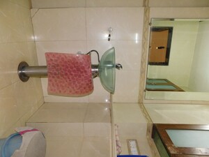 Bathroom in 1 BHK Apartment at Surat Bahar Apartments, Azad Nagar Colaba – for Sale