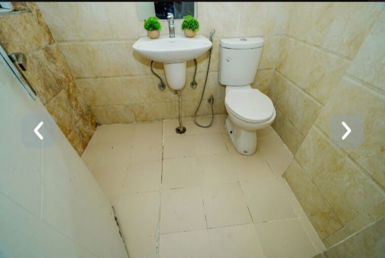 Bathroom, mahaluxmi-migsun-ultimo 3.5 Bedroom 1595 Sq.Ft. Apartment In Omicron Iii Greater Noida Greater Noida 10342172