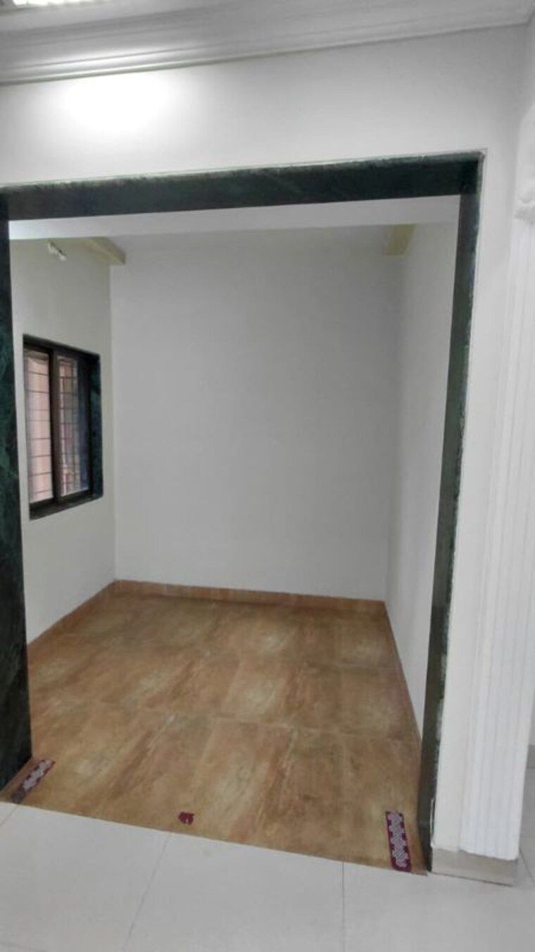 Room, swastik garden 2.5 Bedroom 700 Sq.Ft. Apartment In Swastik Garden Thane 10342061