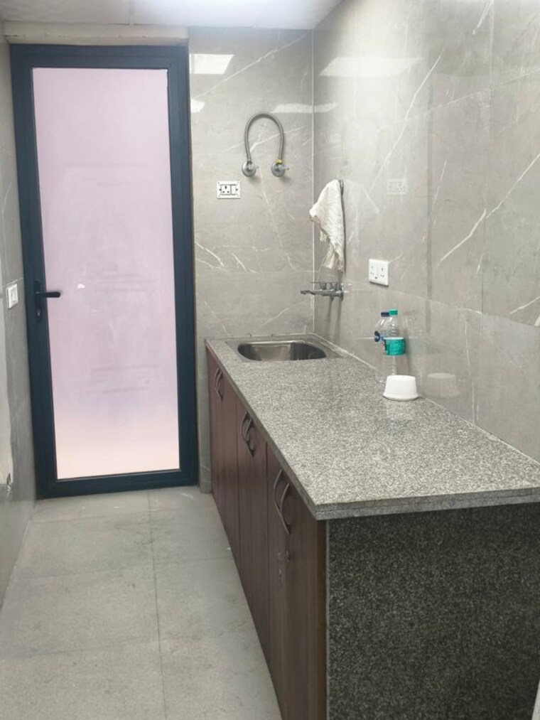 Bathroom, sector 16 Commercial Office Space 5000 Sq.Ft. In Sector 16 Noida 10342121
