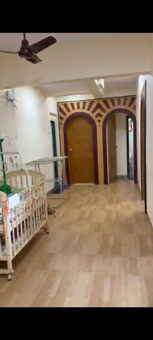 Hall in 3 BHK Apartment at Rutu Park Majiwada, Thane West – for Rent