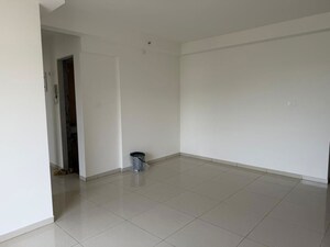 Room in 2 BHK Apartment at Godrej Emerald Vista, Ghodbunder Road – for Rent