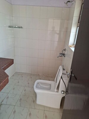 Bathroom in 1 BHK Apartment at Ansal Sushant Estate, Sector 52 – for Rent