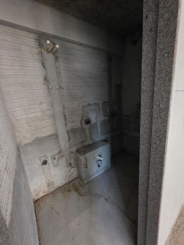 Bathroom, vaibhavlaxmi-queens-glory 2 Bedroom 780 Sq.Ft. Apartment In Chembur Mumbai 10342202