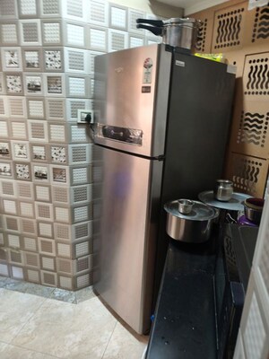 Living Room in 2 BHK Apartment at Maker Tower, Cuffe Parade – for Sale