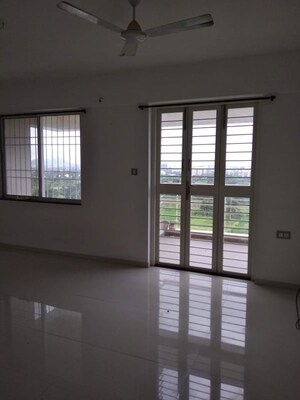 Room in 2 BHK Apartment at Punawale – for Sale