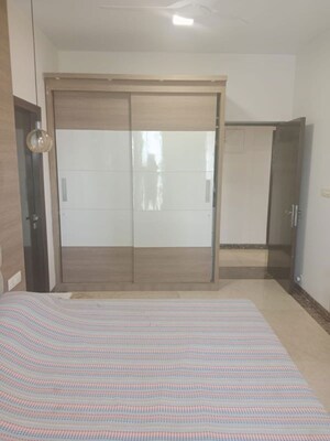 Master Bedroom in 2 BHK Apartment at The Advantage Raheja Windermere, Andheri West – for Sale
