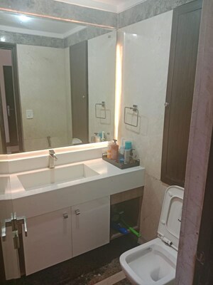 Attached Bathroom in 2 BHK Apartment at The Advantage Raheja Windermere, Andheri West – for Sale