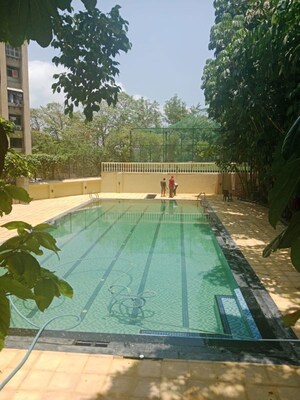 Swimming Pool in 2 BHK Apartment at The Advantage Raheja Windermere, Andheri West – for Sale