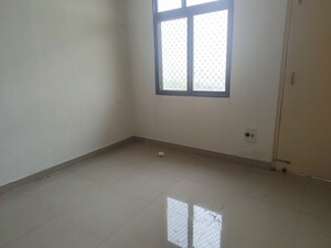 Room in 2 BHK Apartment at Akash Enclave, Vrindavan Yojna – for Rent